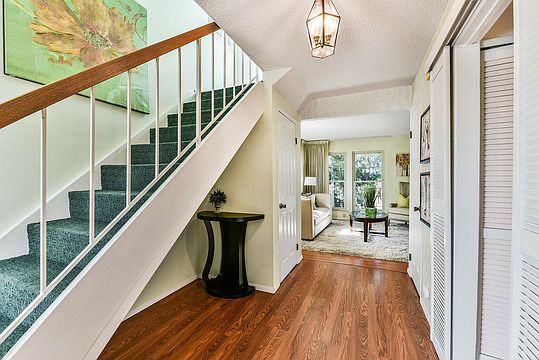 4th image of 505 Thistle Cir