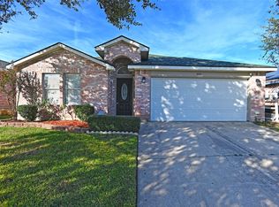 819 Langford Dr, Arlington, TX 76018