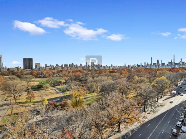 400 Central Park West image 10 of 14