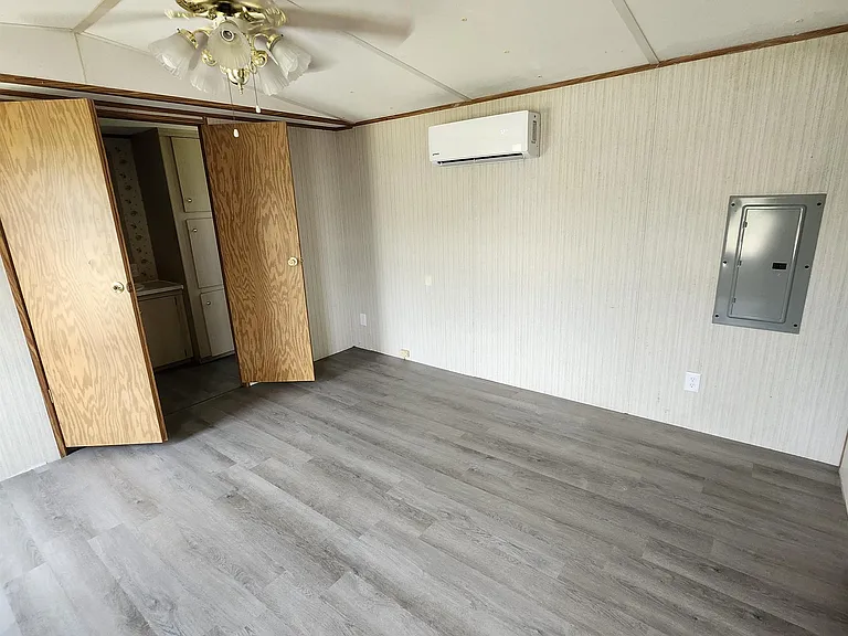 UNIT 57-19 1344th Hwy — Photo 8