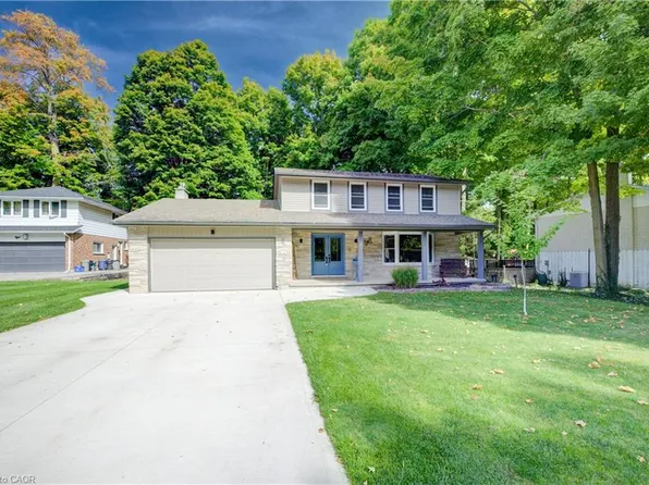6 Purple Martin Ct, Woolwich, ON N3B 1A2
