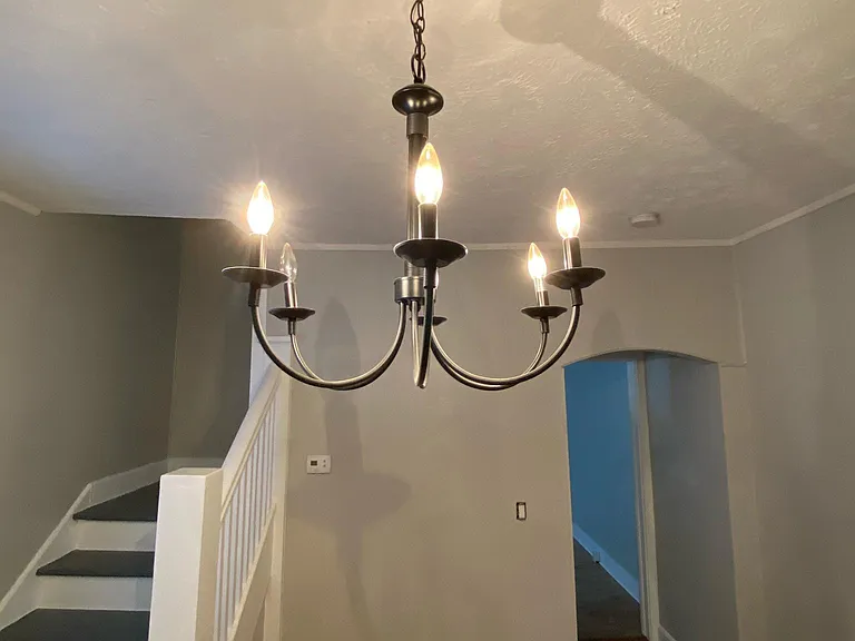 1816 Woodlawn Ave — Photo 11