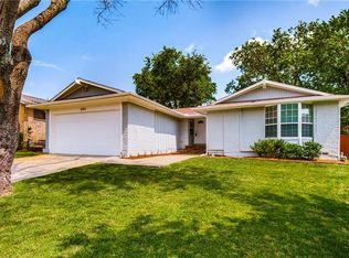 2501 Briarcliff Dr, Irving, TX 75062