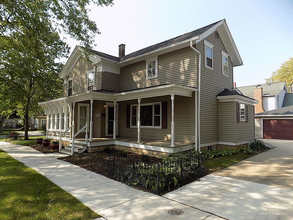 1st image of 24126 W Chicago St