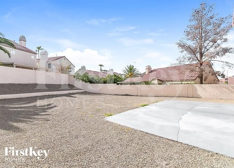 1711 Toltec Cir — Photo 15