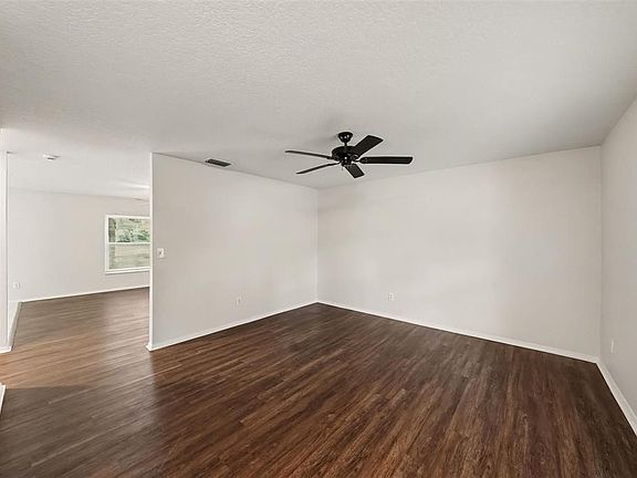 4th image of 13939 JACOBSON DRIVE