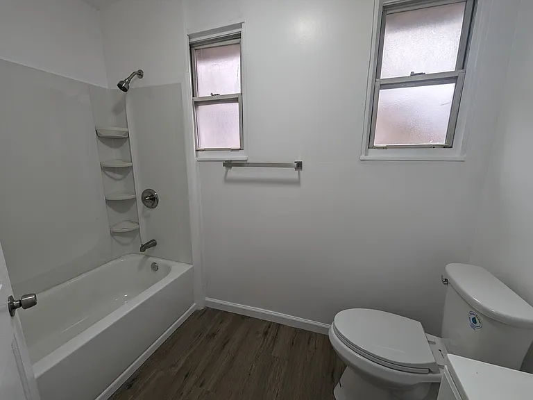 6649 Shetland St — Photo 9