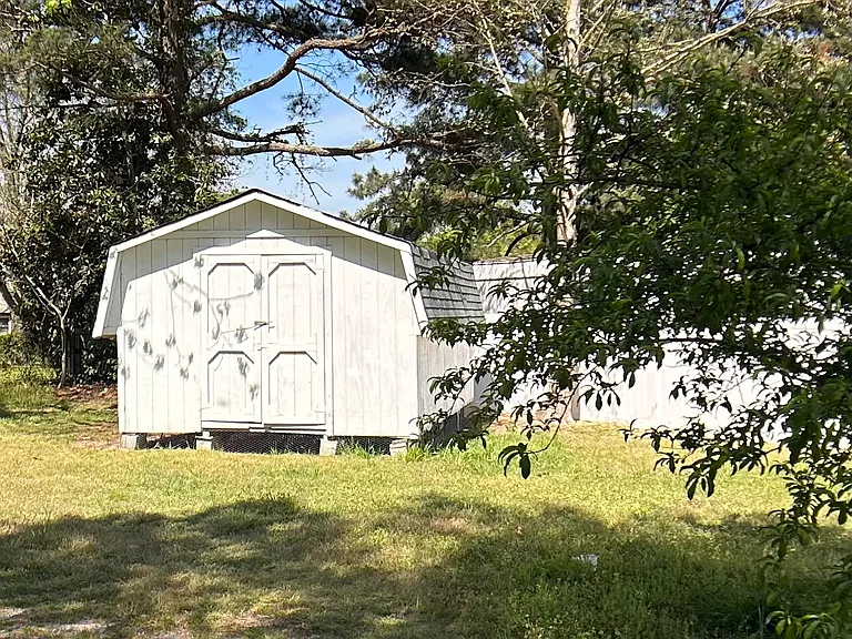 2145 Winston Rd — Photo 2