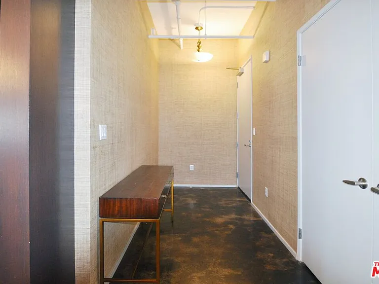 849 S Broadway #811 — Photo 17