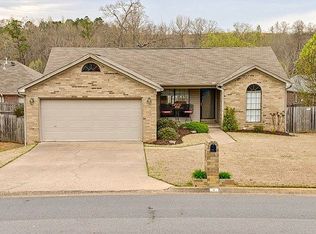 4 Park Ridge Dr, Maumelle, AR 72113