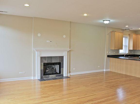 4th image of 5539 W Edmunds St APT 3