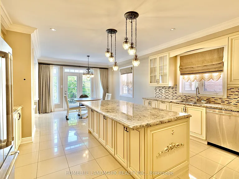 2 Drake St — Photo 9