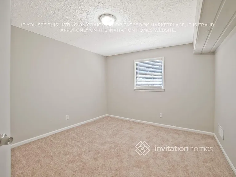444 Mephisto Cir — Photo 14