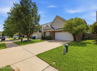 7341 Red Maple Dr, Olive Branch, MS 38654