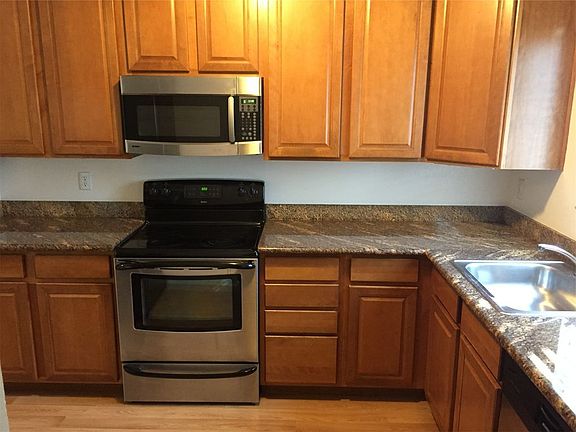 3rd image of 22242-22258 N 6th St #22254