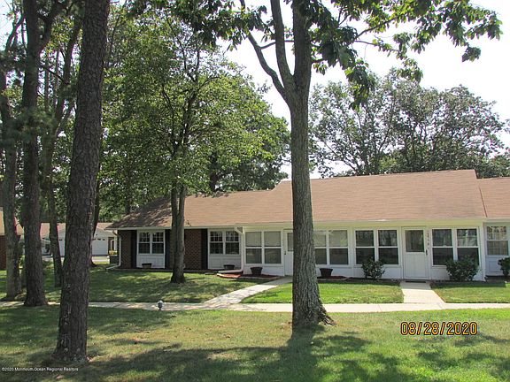 5th image of 1277A Shetland Dr #1001
