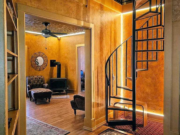 Stairs to bedroom 3