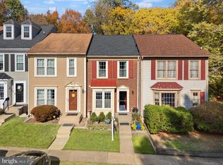 7652 Northern Oaks Ct, Springfield, VA 22153