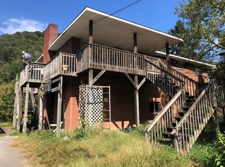 198 River Rd, Mc Carr, KY 41544