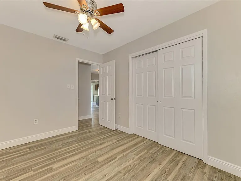 5520 Hayden Blvd — Photo 29