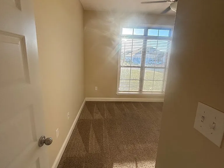 3941 Valiant Ct — Photo 24