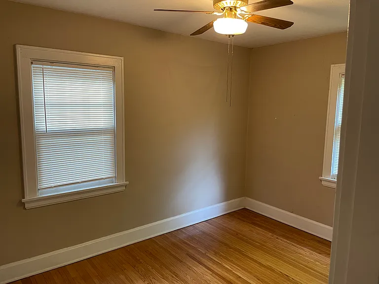 3219 Glengyle Ave #1 — Photo 6