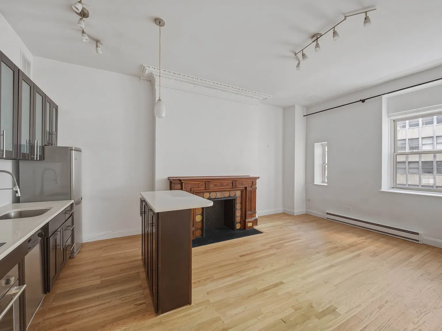 64 East 34th Street — Photo 3