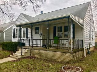 239 82nd St, Niagara Falls, NY 14304