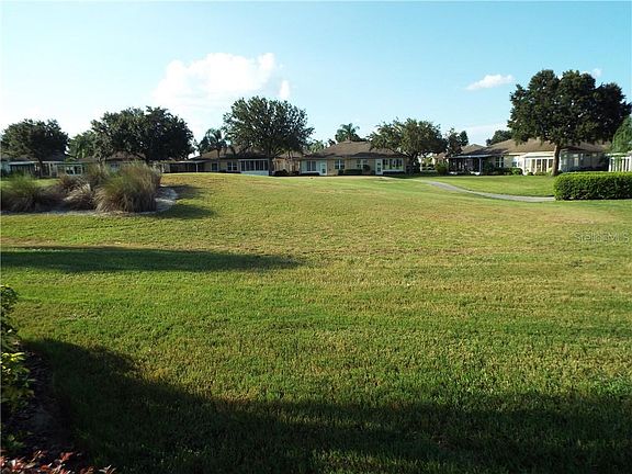 3rd image of 1106 Corinth Greens Dr #32