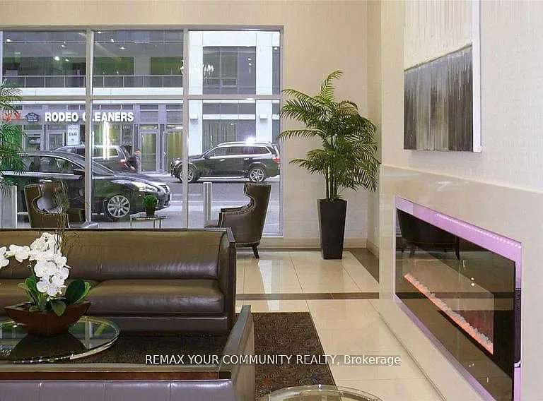 7171 Yonge St S #2601 — Photo 3