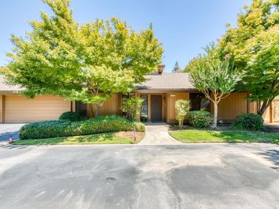 6300 N Palm Ave Unit 105, Fresno, CA, 93704