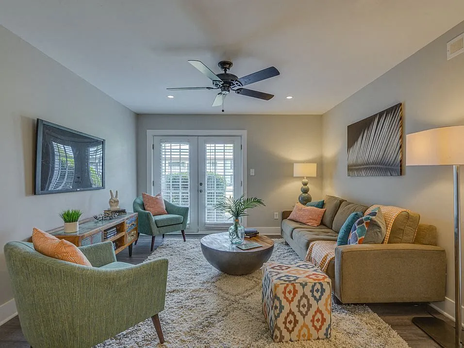 The Pointe at Bailey Cove — Photo 3