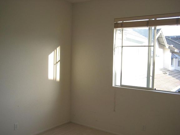 Bedroom2
