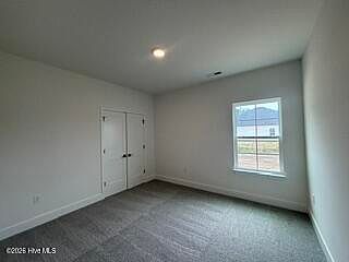 5th image of 326 Eastwood Drive