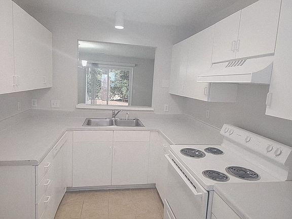 5th image of 5318 Park Ave APT B