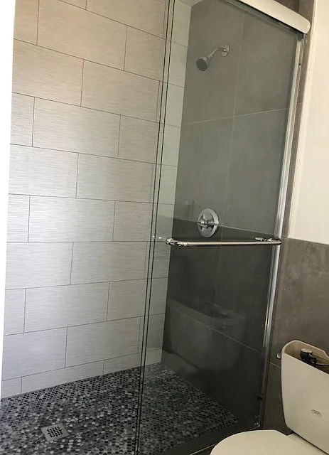 4 bed, 1270 sqft, $4,100 — Photo 4