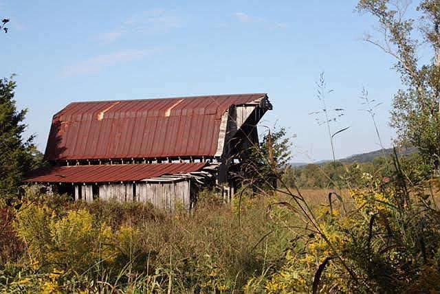2nd image of 764 Hardys Chapel Rd