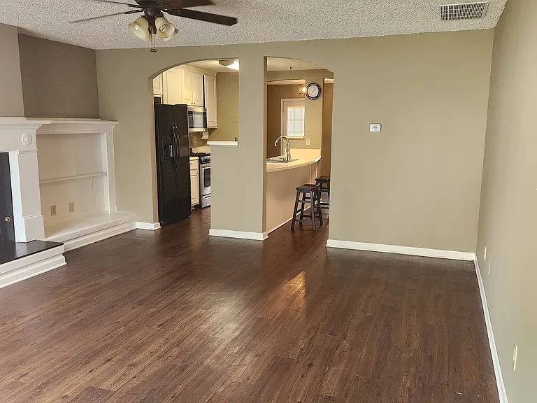 739 Hynds Springs Dr — Photo 15