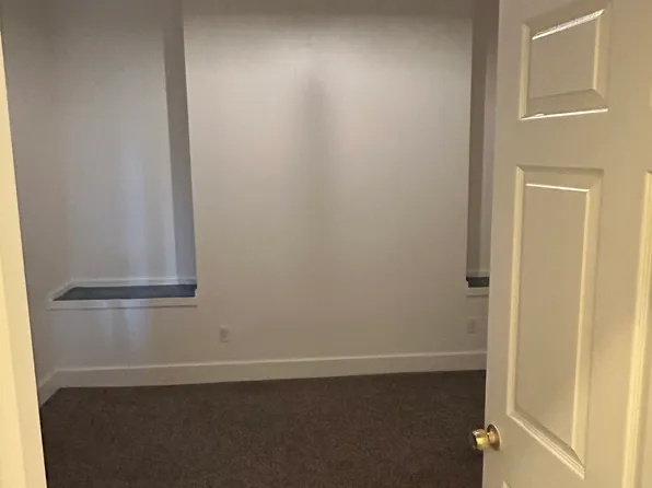 626 Lillian St, Pittsburgh, PA 15210