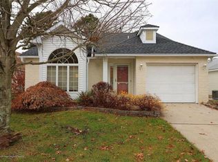 1504 Burr Oak Rd, Toms River, NJ 08755