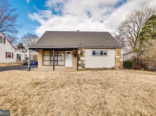 809 Piermont St, Philadelphia, PA 19116