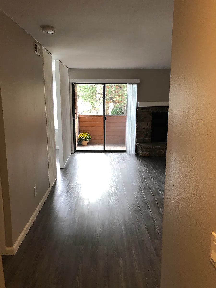 Building Photo - 4294 S Salida Way #10