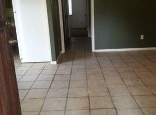 1213 Airline Dr, College Station, TX 77845