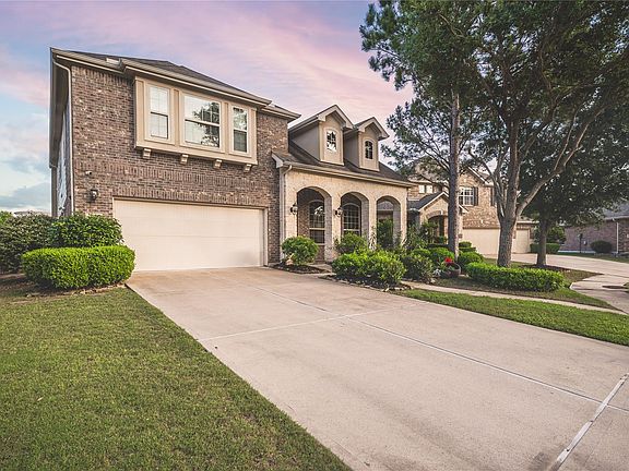 4th image of 6306 Hidden Alley Dr
