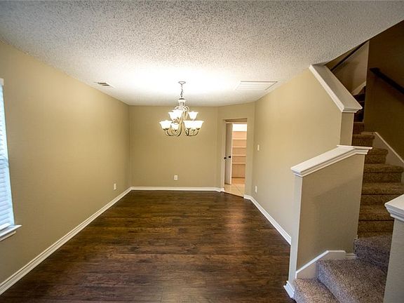 5th image of 641 Alcove Dr