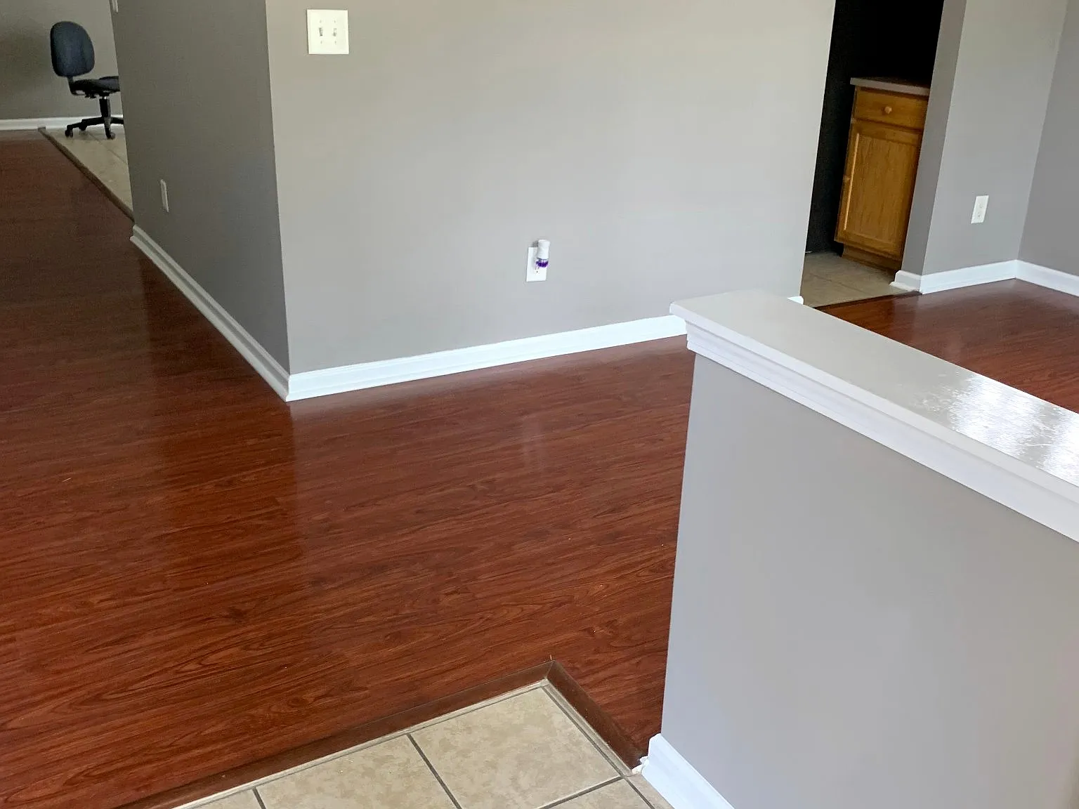 4 bed, 2.5 bath, 2493 sqft, $2,400 — Photo 3