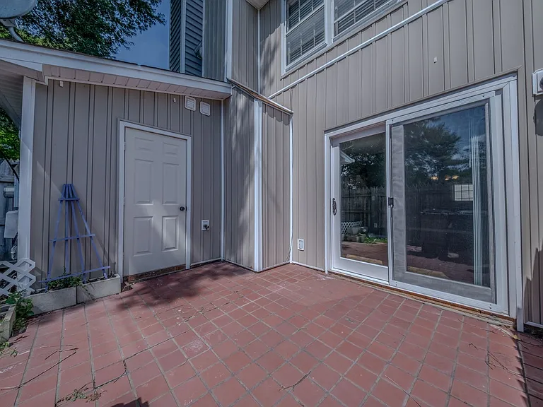 907 Shelby Dr #C — Photo 21