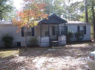 107 Beechtree Ln, Eufaula, AL 36027