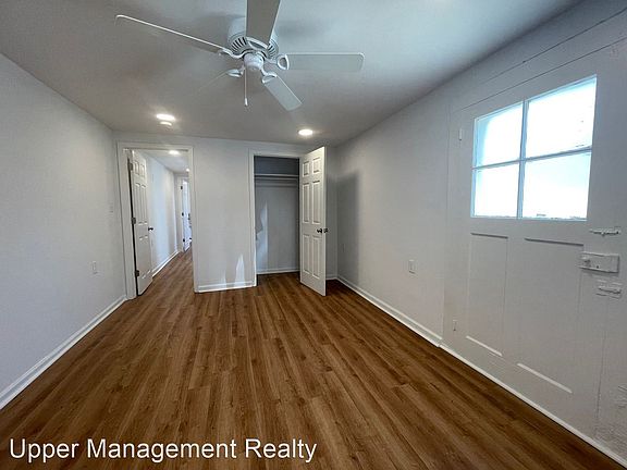 3rd image of 4533-4535 Lasalle St #4533-A