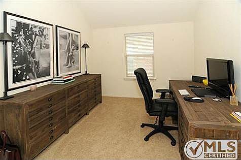 4th image of 2591 Mirage Dr